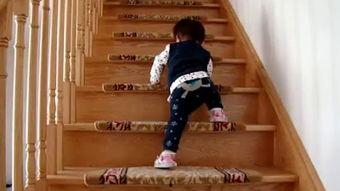 日韩爬楼梯视频,健身新潮流揭秘