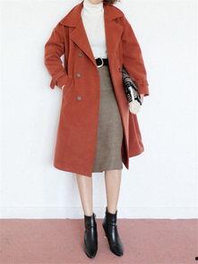 日韩穿搭大衣街拍视频,时尚与实用的完美融合